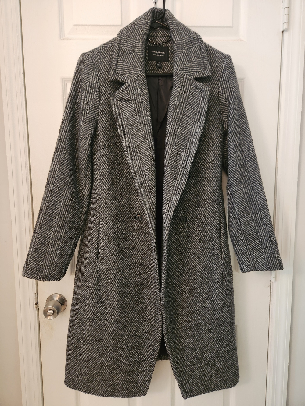 Banana Republic Women’s Grey Herringbone Wool Blend Coat